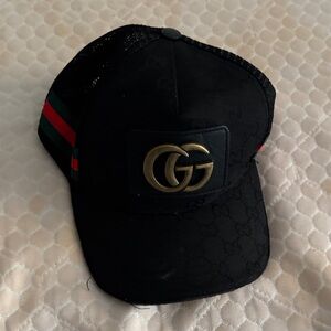 Black GG Logo Cap
